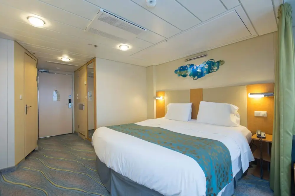 Allure of the Seas rooms