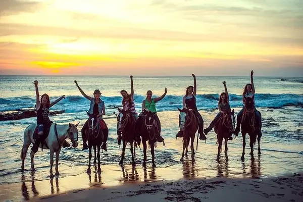 Beach-Horse-Ride