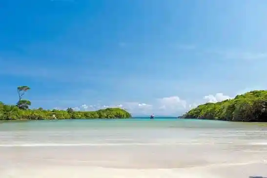 Playa Diamante in Cabrera